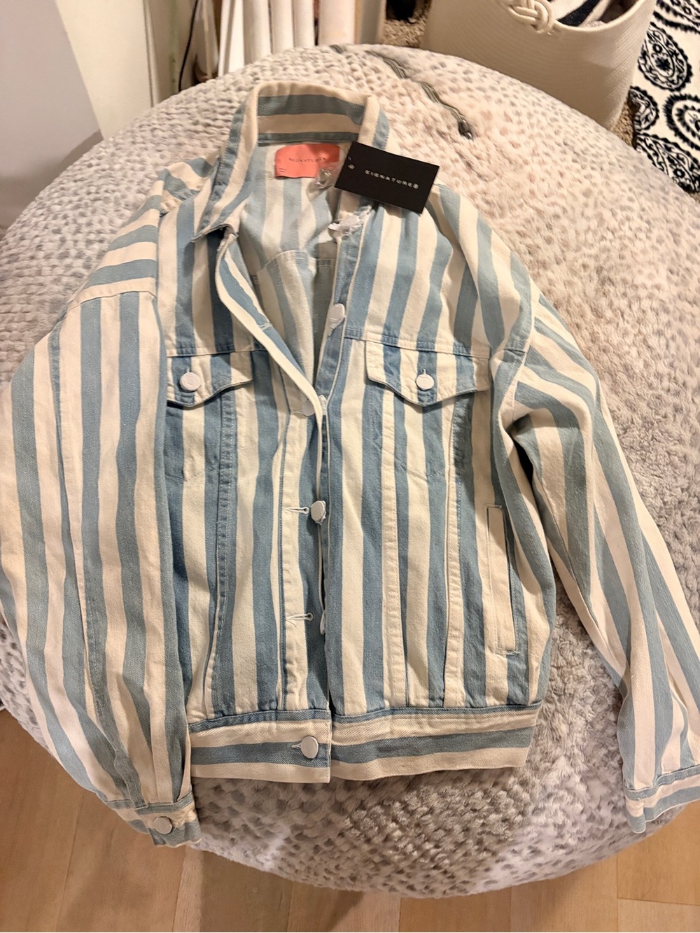 Signature8 Blue & Cream Striped Button Jacket
